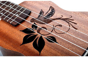 <span class=keywords><strong>Ukulele</strong></span> gravés avec belle image de dessin animé pour enfants, bon marché, <span class=keywords><strong>prix</strong></span> d'usine - Product Image 2