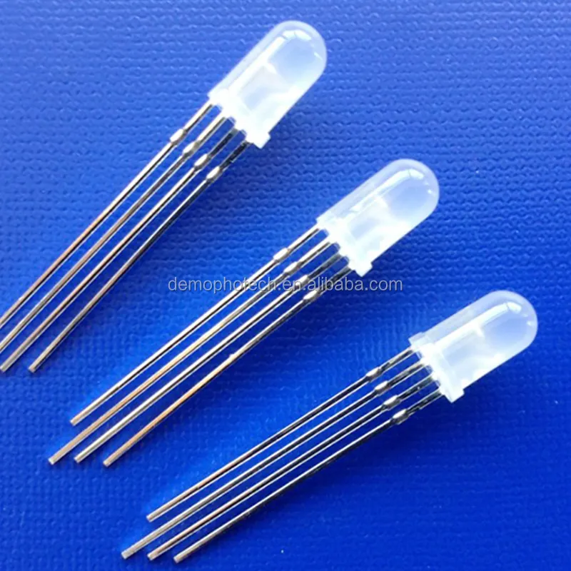 RoHS-zertifizierte Dip F5-LED-Common-Anode, diffundiert durch Loch 5mm RGB-LED-Diode 5mm für LED-Beschilderung