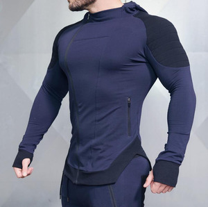 Abbigliamento da Palestra Personalizzato con Logo Stampato, Canotte e Felpe con Cappuccio per Uomo - Product Image 4
