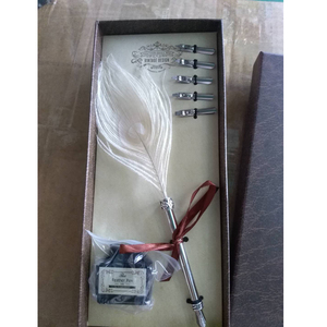 Nuevo diseño de la pluma de caligrafía, regalo de Caja de pluma conjunto hecho a mano antiguo <span class=keywords><strong>Dip</strong></span> de la pluma (pavo real Color)