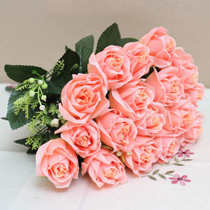 baratos <span class=keywords><strong>de</strong></span> látex artificial <span class=keywords><strong>rosa</strong></span> bolas con viñas para <span class=keywords><strong>la</strong></span> decoración <span class=keywords><strong>de</strong></span> <span class=keywords><strong>la</strong></span> <span class=keywords><strong>boda</strong></span> - Product Image 1