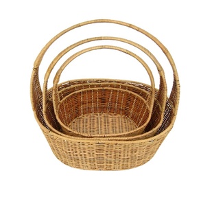 Cesta de lavandería de mimbre decorativa de Navidad para almacenamiento Solución de almacenamiento de Navidad elegante - Product Image 1