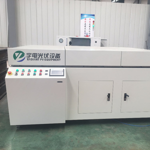 Radiant 1600*2600 mét dầu sưởi ấm năng lượng mặt trời bảng điều khiển Laminator bán tự động PV mô-đun Máy cán 580 Wát mô-đun năng lượng mặt trời Laminator - Product Image 1