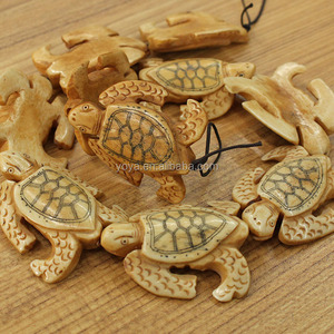 Ciondolo Tartaruga in Osso di Bue Intagliato con Dettagli Realistici OB004 - Product Image 3