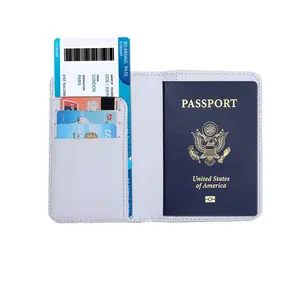फैक्टरी अनुकूलित पूर्ण रंग मुद्रित चमड़े यात्रा पासपोर्ट धारक और सामान टैग सेट OEM का स्वागत