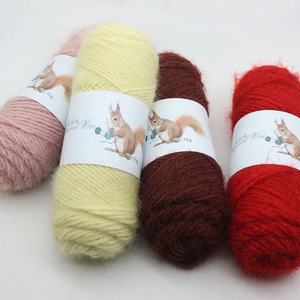 75 G Eichhörnchen Kaschmir Polyester Blends Phantasie Garn Faux Mohair Garn Mode Häkeln Garn Mittleren Tick Stricken Stränge