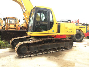 Excavatrice utilisée PC220 de KOMATSU PC220-6 à vendre - Product Image 3