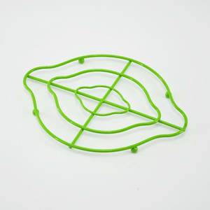 Patrón de pala único clásico Salvamanteles de alambre negro Accesorio de cocina de alta resistencia al calor - Product Image 5