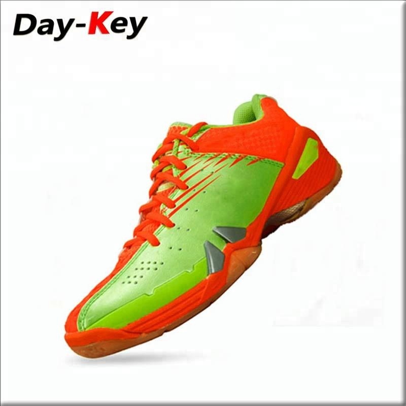 2021 новый стиль пользовательские модные туфли для бадминтона для мужчин