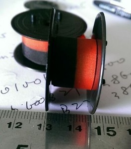 Cartouche d'encre pour <span class=keywords><strong>machine</strong></span> <span class=keywords><strong>à</strong></span> <span class=keywords><strong>écrire</strong></span> compatible GR24/51/41 Ruban d'imprimante - Product Image 2