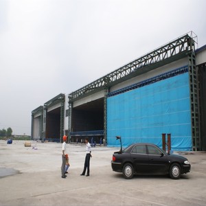 Automatico di Grandi Dimensioni <span class=keywords><strong>IN</strong></span> <span class=keywords><strong>PVC</strong></span> Tessuto Flessibile di Rolling up Porte Sollevamento Tessuto Hangar Porte Per Aeromobili - Product Image 5