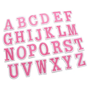 26Pcs English Letters Patch Gesticktes Eisen auf Patch Pink Letter Patches für Kleidung