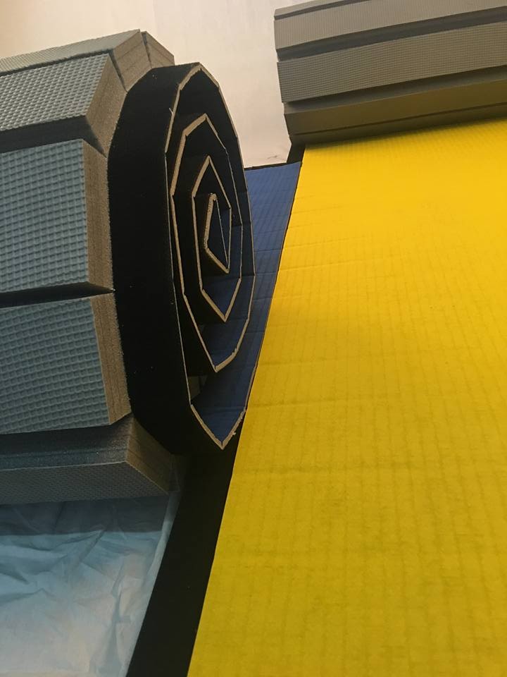 Jaune