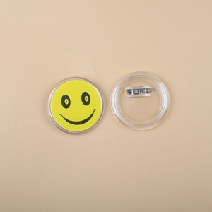 Custom Round Acrylic Plastic Badge With Paper Insert for Token Use Plastic Crafts Product