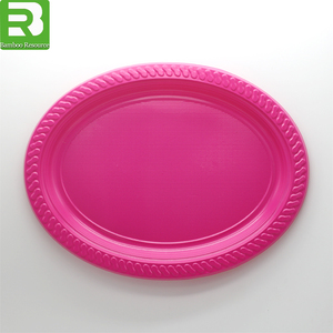 Assiettes jetables en plastique argentées pour fête - Product Image 5