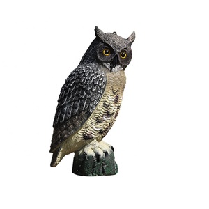 Señuelo de búho grande de plástico para exteriores Dispositivo de caza repelente de protección de jardín para Aves, ratones, ardillas - Product Image 3