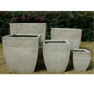 Factory sales light weight durable outdoor large garden decorative pot for home and garden in stock