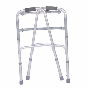 大人のためのヘルスケアエクササイズウォーカーアルミニウム折りたたみウォーカー - Product Image 1