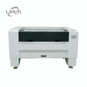 Alta precisión láser <span class=keywords><strong>de</strong></span> escritorio HG640/<span class=keywords><strong>co2</strong></span> láser <span class=keywords><strong>de</strong></span> plástico <span class=keywords><strong>de</strong></span> bajo costo máquina <span class=keywords><strong>de</strong></span> <span class=keywords><strong>corte</strong></span> - Product Image 1