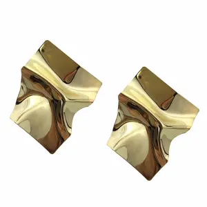 Grande Marchio di Moda Irregolare Metallo Della Vite Prigioniera <span class=keywords><strong>Orecchini</strong></span> Per Le Donne Punk Dichiarazione Grandi <span class=keywords><strong>Orecchini</strong></span> di Goccia Ciondola I Monili Accessori - Product Image 1