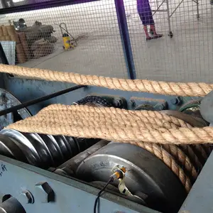 Excellent performance rice straw 4 strand rope making machine for sale