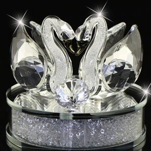 K9 cisnes <span class=keywords><strong>perfume</strong></span> decoración del coche de cristal de regalo de San Valentín - Product Image 5
