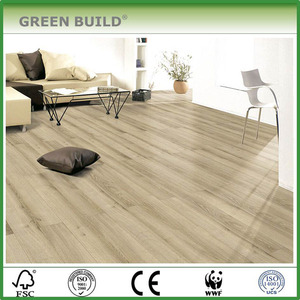 Écrou couleur galapagos chêne plancher de bois stratifié Majestic - Product Image 1