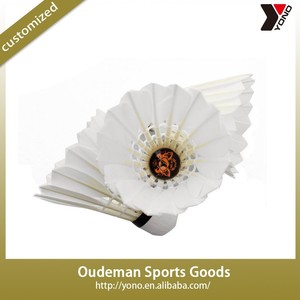 Al aire libre 2015 <span class=keywords><strong>volantes</strong></span> de bádminton de pato blanco plumilla/volante bádminton precio de fábrica - Product Image 1