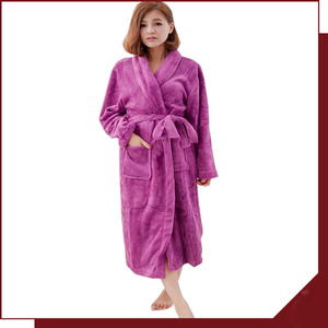Accappatoio in <span class=keywords><strong>pile</strong></span> di flanella da donna Super <span class=keywords><strong>morbido</strong></span> <span class=keywords><strong>pigiama</strong></span> lungo lungo con collo a scialle abito termico per adulti - Product Image 3