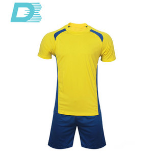 Best quality cheap kids football uniform sets - Product Image 4