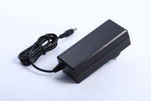 Classe 2 di alimentazione adattatore ac/dc, 12 V 5A 60 W, parete del desktop, en61558 intercambiabili ac adapter - Product Image 6
