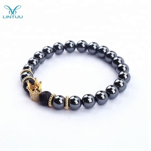 Groothandel Heren <span class=keywords><strong>Micro</strong></span> <span class=keywords><strong>Pave</strong></span> Diamond Crown Wedstrijd Lava Stone Hematiet <span class=keywords><strong>Bead</strong></span> Armband