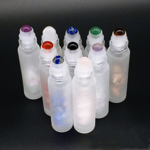 10Ml Đá Quý Lăn Balls Frosted Glass Cuộn Trên Chai Với Chip Đá Bên Trong - Product Image 1