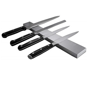 Porte-<span class=keywords><strong>couteaux</strong></span> <span class=keywords><strong>magnétique</strong></span> en acier inoxydable de 40 cm <span class=keywords><strong>Barre</strong></span> à <span class=keywords><strong>couteaux</strong></span> <span class=keywords><strong>pour</strong></span> ensemble de <span class=keywords><strong>couteaux</strong></span> de <span class=keywords><strong>cuisine</strong></span> - Product Image 4