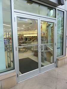 Precio de Venta de Puerta Batiente de Vidrio Comercial con Marco de <span class=keywords><strong>Aluminio</strong></span> para Exteriores - Product Image 5