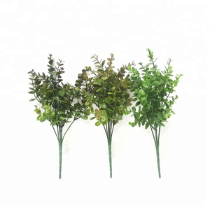 Fabrication de Faux <span class=keywords><strong>Eucalyptus</strong></span> en plastique, plantes vertes décoratives, Branches d'<span class=keywords><strong>eucalyptus</strong></span> artificielles - Product Image 2