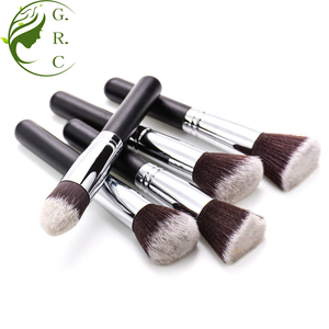 Oem Mới Đến Nhãn Hiệu Riêng Rose Gold 10 Cái Oval Kabuki Mỹ Phẩm Make Up Brushes Kit Makeupbrush 10 Cái Makeup Brush Set - Product Image 5