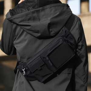 Borsa a Tracolla Impermeabile FENRUIEN, Mini Borsa Laterale Nera in Nylon per Uomo, Marsupio Porta Telefono - Product Image 6