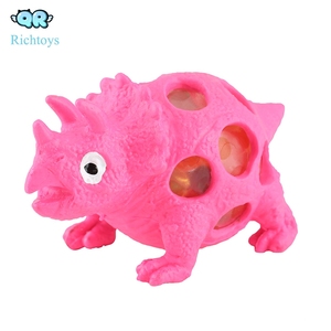 Palla d'uva antistress in gomma antistress - Product Image 5