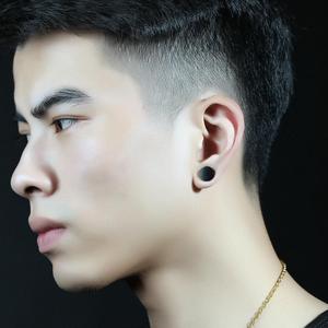 Acciaio di titanio di modo mens <span class=keywords><strong>magnete</strong></span> clip su <span class=keywords><strong>orecchini</strong></span> - Product Image 2