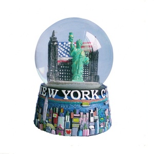 Globo de Nieve Decorativo Personalizado con la <span class=keywords><strong>Estatua</strong></span> de la <span class=keywords><strong>Libertad</strong></span>, Recuerdo de Nueva York - Product Image 1