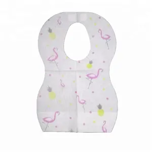 Mom Favors Soft Non-woven Adhesive Strip Crumb Catcher 10 Packs disposable soft Baby Bibs