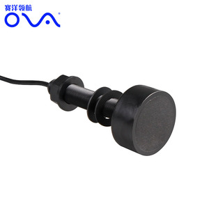 A-TD28 50 & 200Khz Plastic 600W Dual-Frequentie Fishfinder Sonar Ultrasone Trawl Transducer - Product Image 1