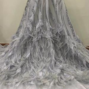 Nuovo Design <span class=keywords><strong>francese</strong></span> Multi colore piuma <span class=keywords><strong>pizzo</strong></span> con paillettes in Tulle <span class=keywords><strong>per</strong></span> abito da sposa tessuto DHBF1568 - Product Image 1