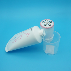Nouveau produit en plastique cosmétique vibrant boule de rouleau de massage tube - Product Image 4