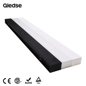 Lumière linéaire <span class=keywords><strong>LED</strong></span> suspendue au <span class=keywords><strong>plafond</strong></span> intérieure de taille personnalisée 4 pieds 6 pieds 8 pieds - Product Image 2