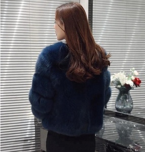 <span class=keywords><strong>Cappotto</strong></span> e giacca in pelliccia corta da <span class=keywords><strong>donna</strong></span> tinta unita <span class=keywords><strong>nero</strong></span> blu 3xl grossista - Product Image 2