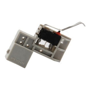 Ricambi Auto, Serratura del <span class=keywords><strong>Bagagliaio</strong></span> Posteriore, Interruttore Micro per VW JETTA <span class=keywords><strong>PASSAT</strong></span> AUDI A4/S4 - Product Image 1