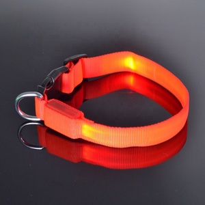 Groothandel Hondenhalsbandonderdelen, Nylon Trainingshalsband Voor Huisdieren, Gloed In Donker Hondenontwerp Duitsland Hondenhalsband - Product Image 6