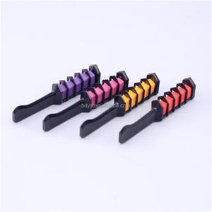 Set di 6 colori tipo pettine temporanea dei capelli gesso di colore - Product Image 2